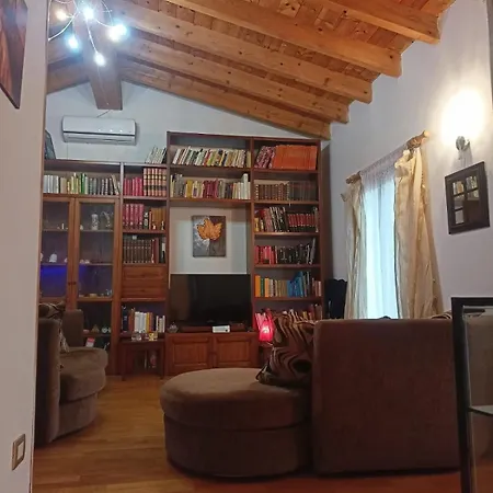 Chalet A Apartment